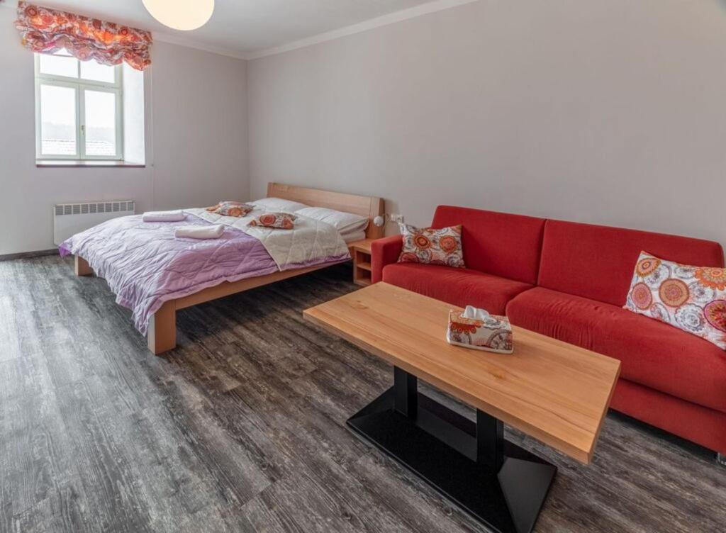 Hotel Anno Nové Město nad Metují Kültér fotó