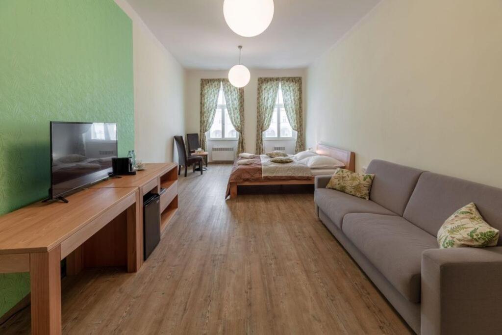 Hotel Anno Nové Město nad Metují Kültér fotó